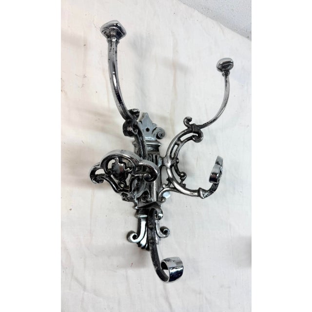 Vintage Ornate Heavy Chrome Metal Wall Mount Wall Hook Hat Coat Hallway Rack For Sale In New York - Image 6 of 8