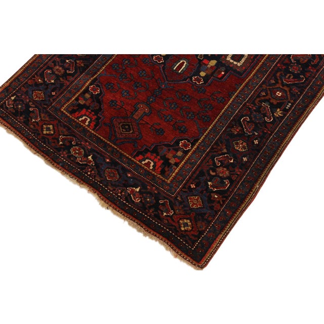 Tribal 1930s Rustic Vintage 1900s Nomadish Vintage Medallian Rug For Sale - Image 3 of 9