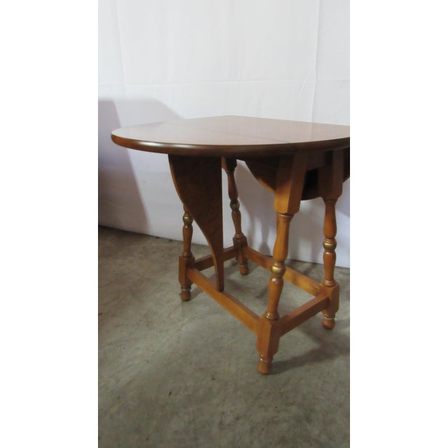 Hitchcock 1980s Hitchcock Drop-Leaf End Table Farmhouse For Sale - Image 4 of 9