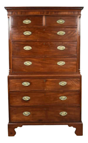 19th Century English George III Mahogany Chest on Chest, 1800s