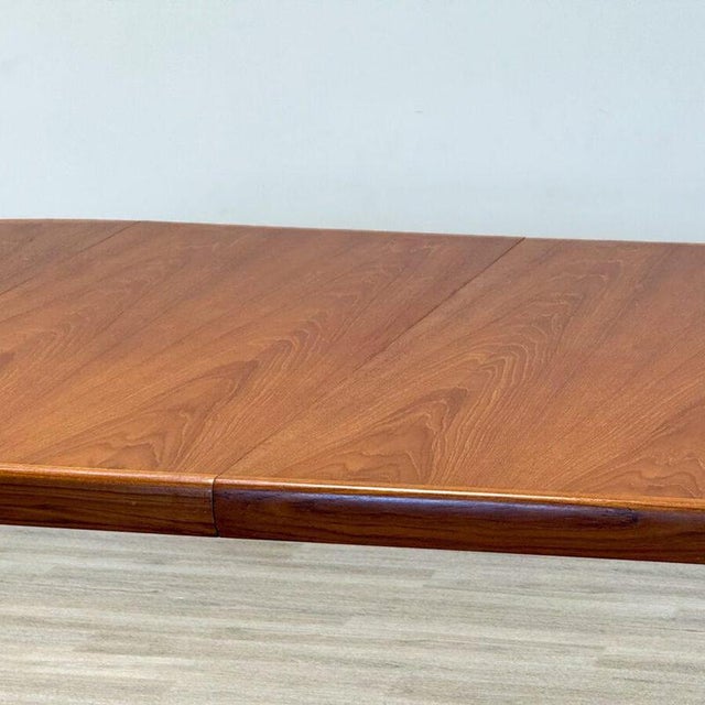 Mid-Century Danish Double Extending Teak Model 16 Dining Table by VV Møbler, 1965 For Sale - Image 10 of 17