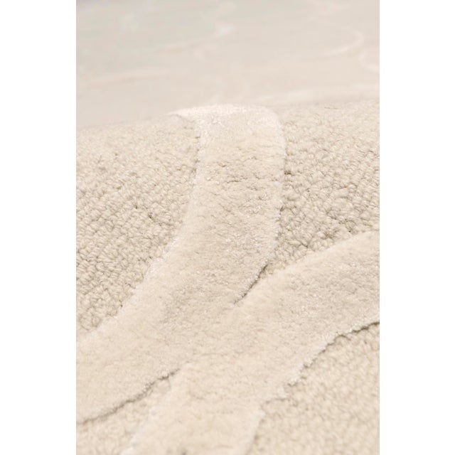 Transitional Edgy Hand-Tufted Ivory Area Rug- 8' 9'' X 11' 9'' For Sale - Image 3 of 5