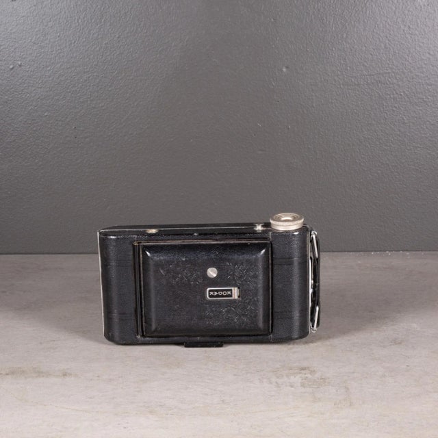 Art Deco Kodak Vigilante Junior Six-20 Folding Camera C.1940-1948 For Sale In San Francisco - Image 6 of 8
