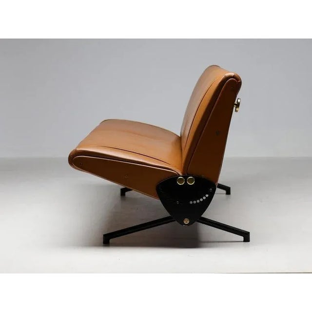 Sofa D70 in Cuoio Leather by Osvaldo Borsani for Tecno, 2006 For Sale - Image 10 of 13