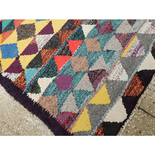 Gold Galerie Shabab Collection Mid-20th Century Persian Flatweave Kilim Rug For Sale - Image 8 of 9