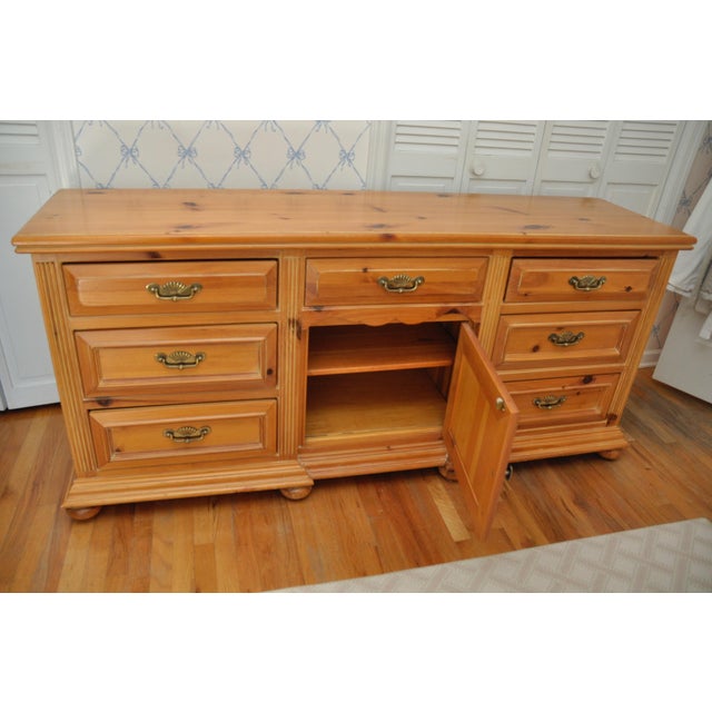 Link Taylor Lexington Furniture Wide Dresser Chairish