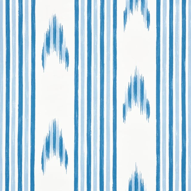 This listing is for a wallpaper sample only. If you'd like to purchase this wallpaper, please click here:...