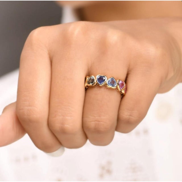 Natural 4.28 cts rainbow sapphire heart upside down ring in 14k gold For Sale - Image 13 of 18