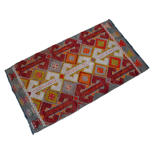 Hand-Made Braided Turkish Small Rug Jajim Kilim 1960s Accent Rug - 1′7″ × 2′9″ For Sale - Image 6 of 12