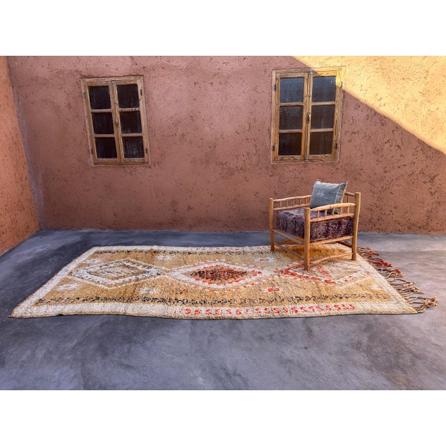 Textile 1980s Handknotted Moroccan Wool Rug - 5'5" X 11'6" Ft For Sale - Image 7 of 10