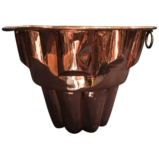 19th Century English Polished Copper Jelly Mould With a Round Iron Handle, 19th Century For Sale - Image 5 of 5