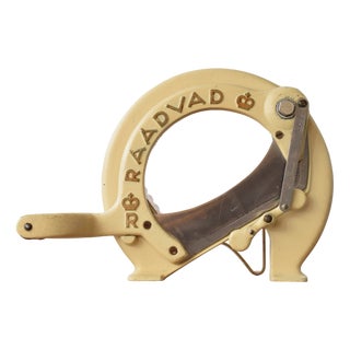 Mid-Century Danish Beige and Gold Bread Slicer by Ove Larsen for Raadvad, 1950s For Sale