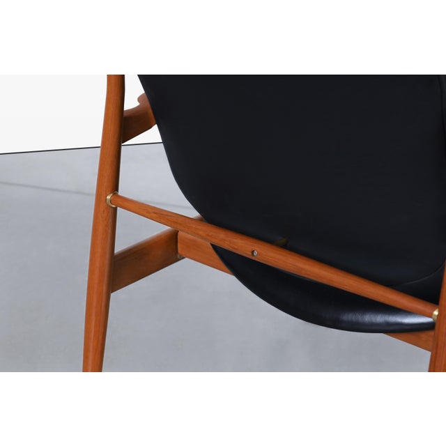 Danish Modern Fd-136 Teak and Leather Lounge Chair by Finn Juhl for France and Son For Sale - Image 13 of 14