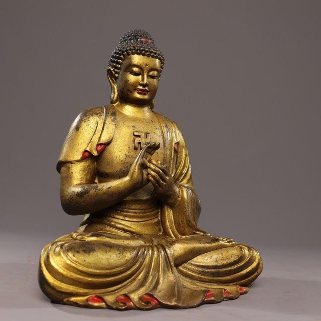 Traditional Vintage Gilt Bronze Seated Shakyamuni Buddha Statue With Meditation Mudra For Sale - Image 3 of 9