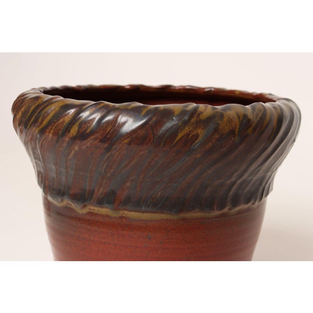 Vintage Crimson and Slate Studio Ceramic Planter With Saucer by Deanna Nichols For Sale - Image 10 of 18