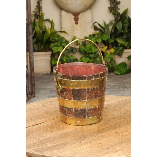 English Oak Bucket with Brass Handle and Horizontal Braces, circa 1880 For Sale - Image 4 of 11