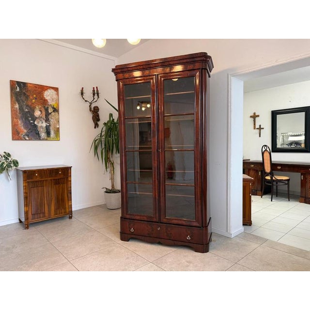 Brown Late Biedermeier Display Cabinet in Mahogany For Sale - Image 8 of 16