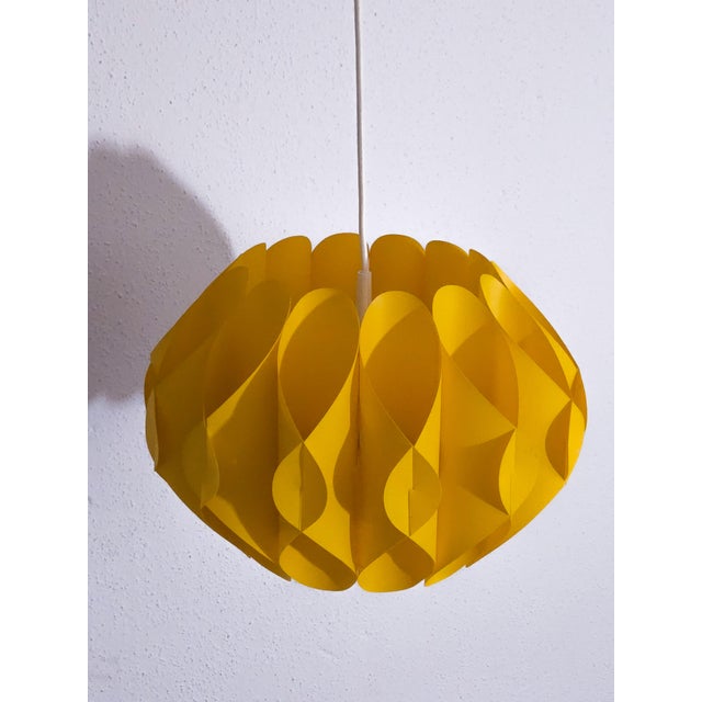 Mid-Century Modern Yellow Pendant Lamp by Lars Schiøler for Hoyrup, Denmark, 1970s For Sale - Image 4 of 5