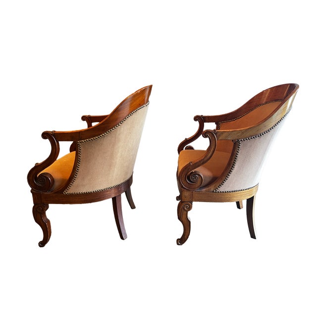 French Pair of 19th Century French Restoration Mahogany Gondola Armchairs For Sale - Image 3 of 7
