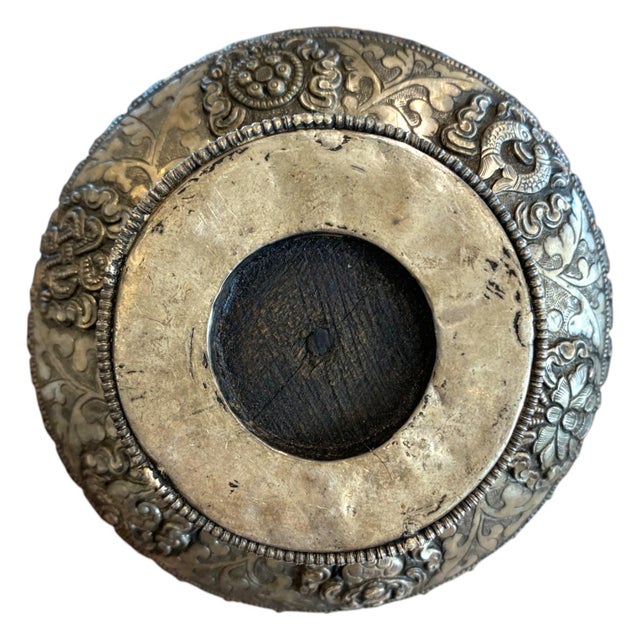 Antique Tibetan Silver & Wood Jha Pho Tsampa Bowl – Buddhist Auspicious Decor For Sale - Image 15 of 15