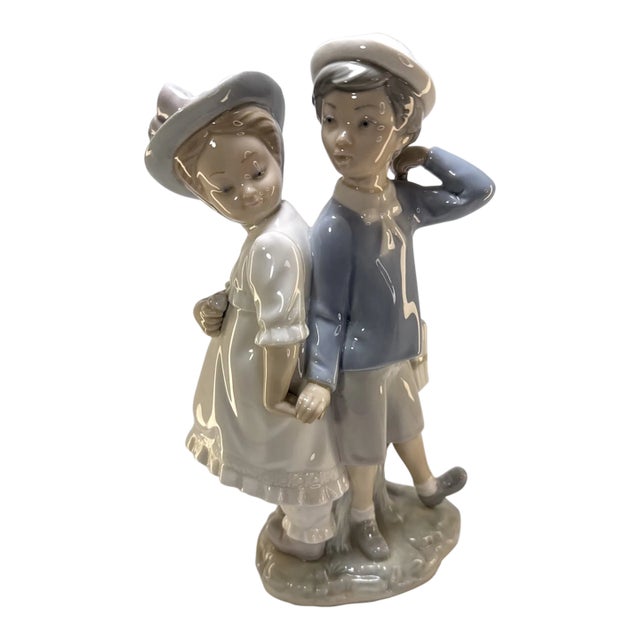 Vintage MCM Lladro Porcelain Puppy Love 10 Inches Tall Figurine For Sale