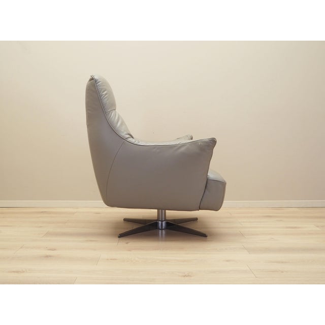 Metal Vintage Italian Leather Swivel Chair from Natuzzi, 1990s For Sale - Image 7 of 18