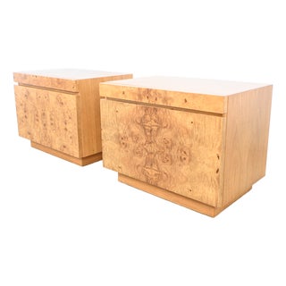 Milo Baughman Style Mid-Century Burl Wood Nightstands by Lane Furniture, Pair | Newly Refinished For Sale