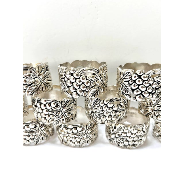 Art Nouveau Vintage Silverplate Napkin Rings Grape Cluster – Tabletop Entertaining – Set of 12 For Sale - Image 3 of 11