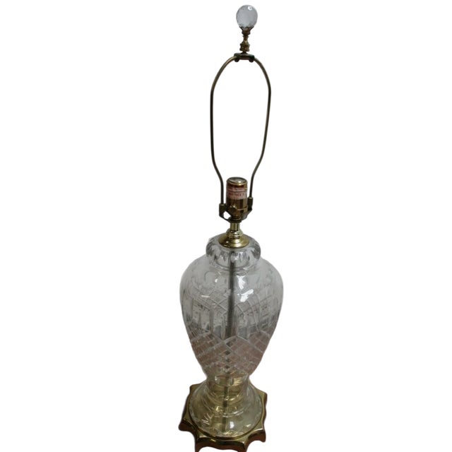 Art Nouveau 1980s Ethan Allen Crystal Cut Clear Urn Table Lamp Light For Sale - Image 3 of 9