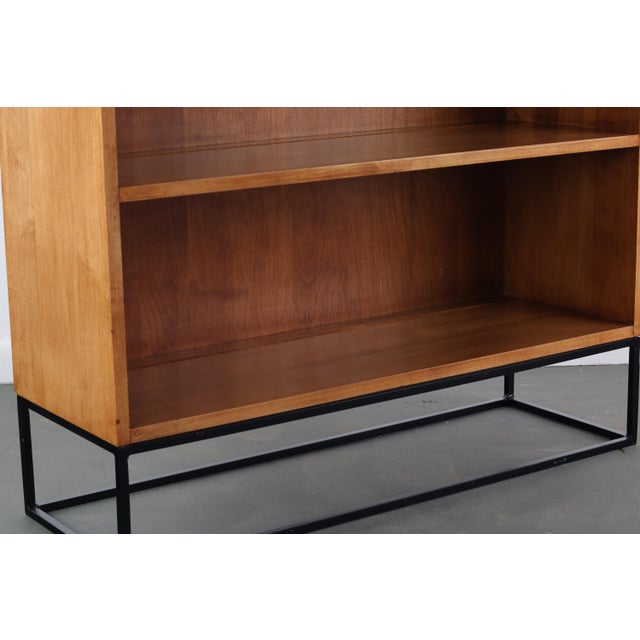 Brown Paul McCobb Bookcase with Geometric Iron Base, Planner Group Series For Sale - Image 8 of 10