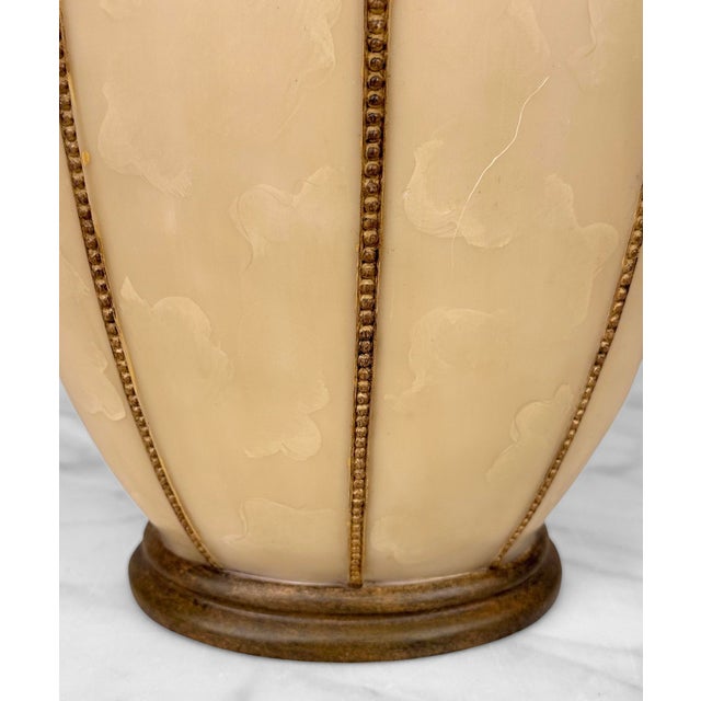 Ivory Vintage Traditional French Style Fleur De Lis Waste Basket Trash Can For Sale - Image 8 of 9
