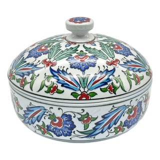 Handmade Ceramic Lidded Bowl (16cm) Blue and Red Spring Flowers Flat Top Finial For Sale