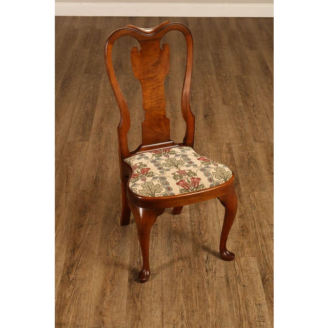 Queen Anne Saybolt Cleland Queen Anne Style Walnut Side Chairs, Pair For Sale - Image 3 of 18