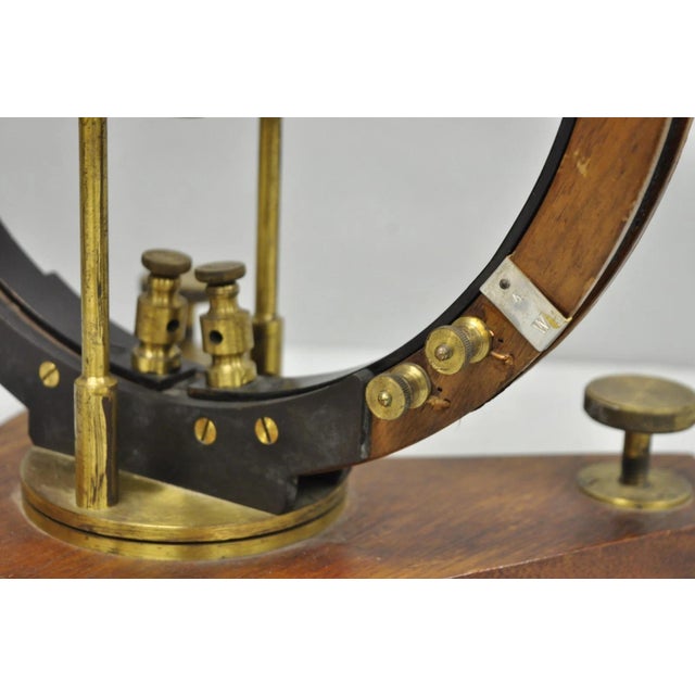 Antique Victorian Wood & Brass Tangent Galvanometer Lab Electrical Equipment For Sale - Image 15 of 17