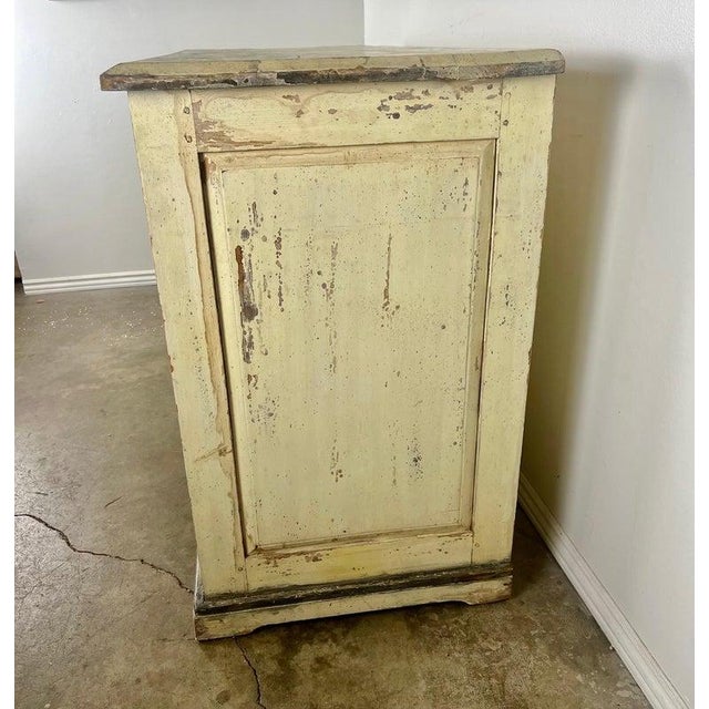 Early 19th Century 19th C. Gustavian Style Chest of Drawers W/ Brass Hardware For Sale - Image 5 of 14