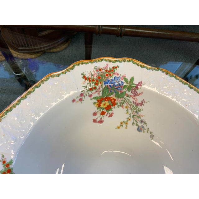 Traditional 1950s Staffordshire Myott "Devon" Veggie Bowl For Sale - Image 3 of 8