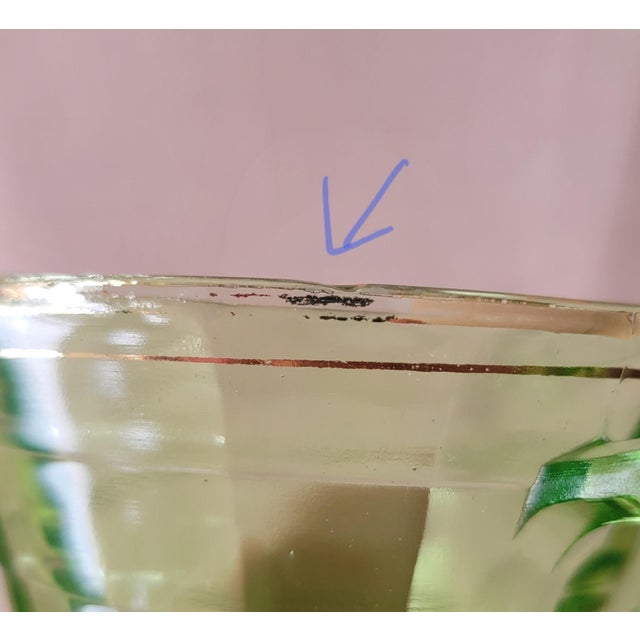 Early 20th Century Uranium Glass 4 Transparent Green Tea Cups With Gold Rim For Sale - Image 16 of 16