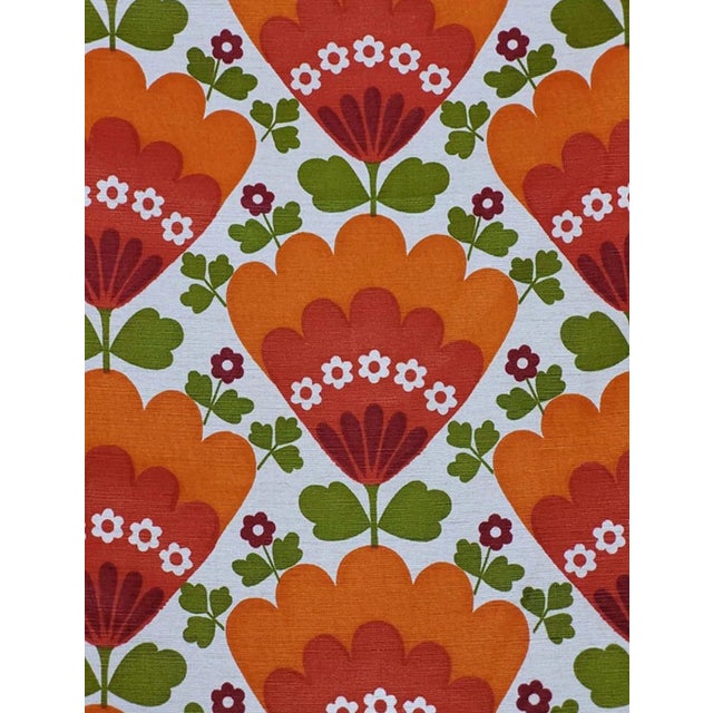 The bale has 10 meters, unused fabric