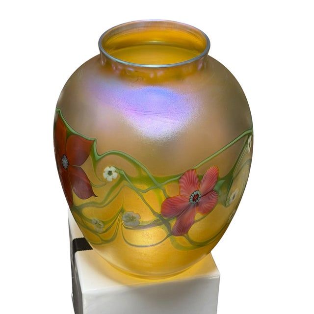 French Large Orient & Flume Studio Art Glass Iridescent Flower Vase For Sale - Image 3 of 5