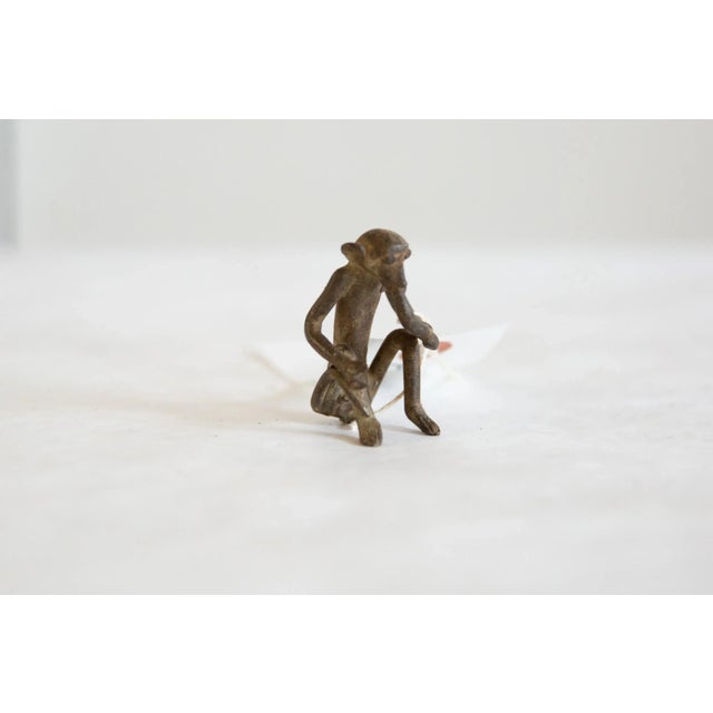 1950s Vintage African Bronze Sitting Monkey Eating Banana For Sale - Image 5 of 6
