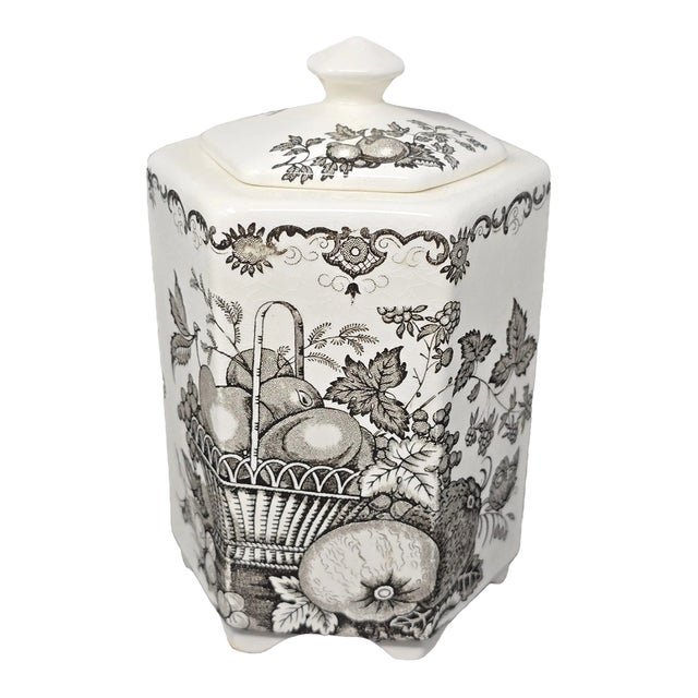 Vintage Mason's Ironstone Floral Lidded Ginger Jar For Sale