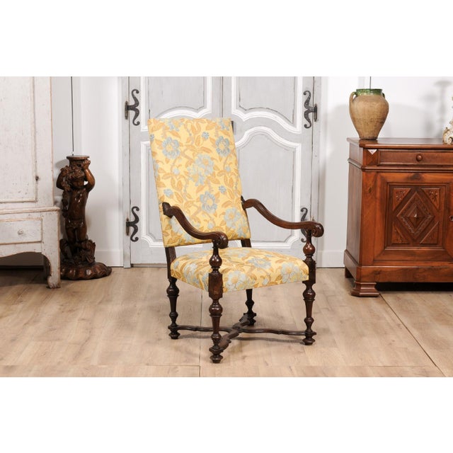 Wood Italian Baroque Period 17th Century Walnut Armchair with Carved X-Form Stretcher For Sale - Image 7 of 12