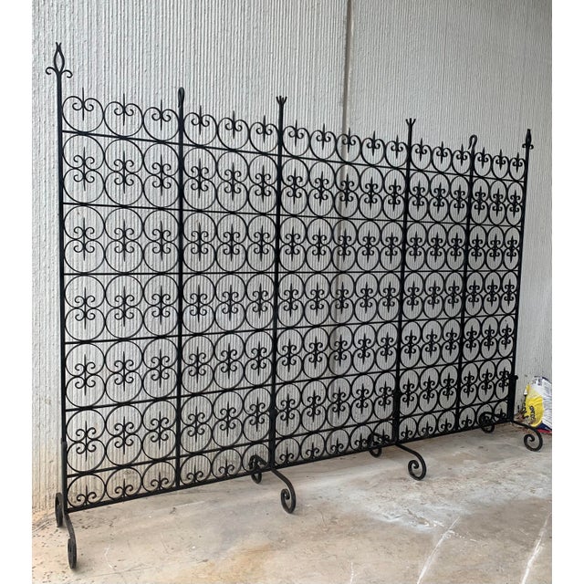 1900 - 1909 1900s Large Decorative Wrought Iron Filigree Screen Room Divider For Sale - Image 5 of 11