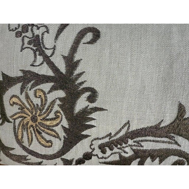 Custom Embroidered Linen Pillows, Rococo Revival Style, Italy, Pair For Sale - Image 4 of 9