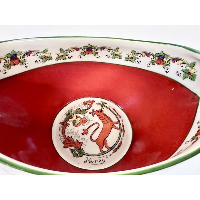 Norwegian Folk Art Drinking Bowl and Viking Dragon Boat-Shaped Ale Bowl with Hand-Painted Decor from Porsgrund Porcelain, 1930s, Set of 2 For Sale - Image 6 of 15