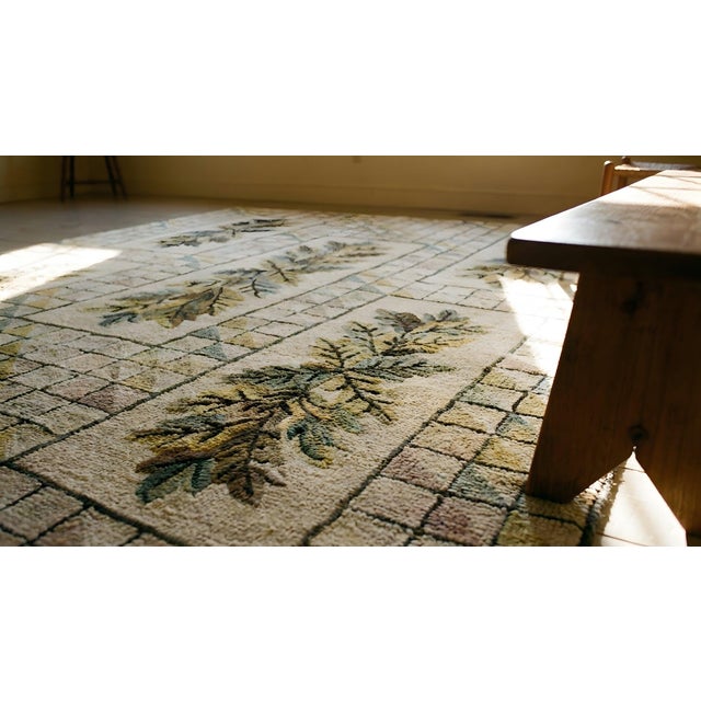 1930s Ivory Cream Floral Folk Art Holly Antique American Hooked Rug For Sale - Image 14 of 15