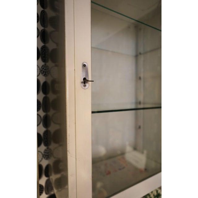 Industrial Sheet Metal and Glass Wall Mounted Medicine Cabinet, 1940s For Sale - Image 3 of 7