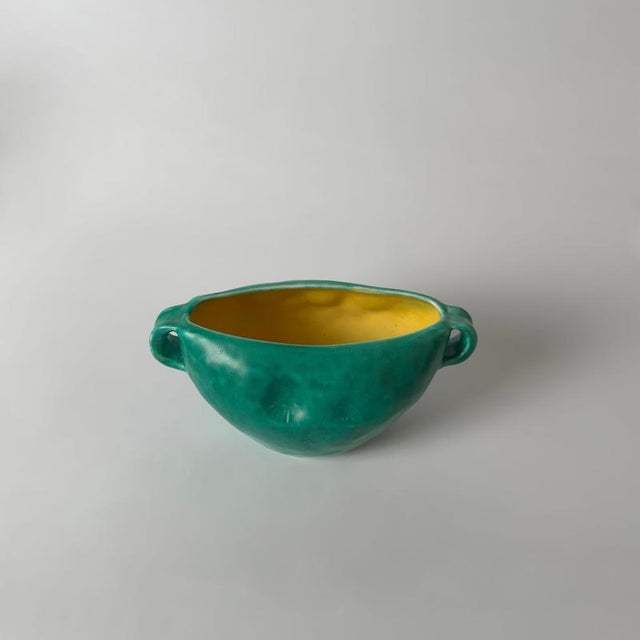 Arts and Crafts Green Glazed Model 1616 Planter from Bretby, England, 1930s For Sale - Image 3 of 10