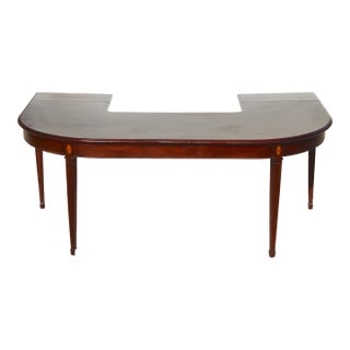 Vintage Myrtle Desk Co. Georgian Style Mahogany Curved Hunt Table / Executive Desk For Sale