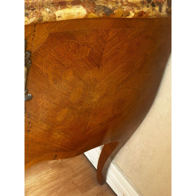 Louis XV Style Marquetry Bombé Commode with Marble Top, 1800s For Sale - Image 12 of 18